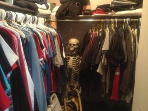 Skeleton_in_Closet_2.width-800