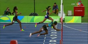 bahamian-runner-dives-across-finish-line-to-steal-gold-medal-in-the-400-meters.png